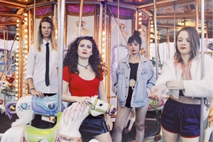 THE MÖNIC LANÇA CLIPE DE “MALDIZER (ACOUSTIC)