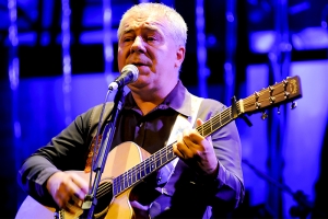 SARAU VOADOR VIRTUAL RECEBE E HOMENAGEIA NEI LISBOA (30/11)