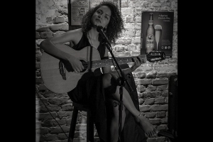 CASA NATURA MUSICAL APRESENTA: MARIA PÉROLA - MÊS CONSCIÊNCIA NEGRA