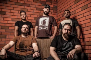 CHILD O' FLAMES: BANDA ESTREIA OFICIALMENTE O NOVO CLIPE “ENIGMA”