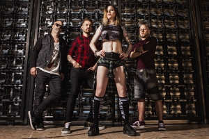 THE HELLFREAKS, DA HUNGRIA, LANÇA CLIPE SOBRE OTIMISMO
