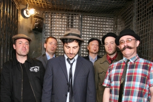OPINIÃO 25 ANOS APRESENTA PUNKY REGGAE PARTY COM THE SLACKERS & TEQUILA BABY
