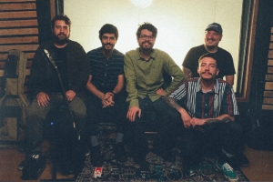 QUINTETO INSTRUMENTAL THE BIG ODD LANÇA PRIMEIRO VIDEOCLIPE