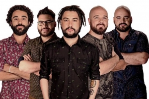 OPINIÃO 35 ANOS APRESENTA 