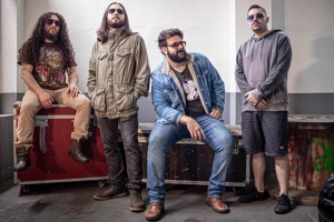BUFFALO RUFFUS: ESTREIA LYRIC VÍDEO PARA FAIXA “CONFRONTO FINAL”