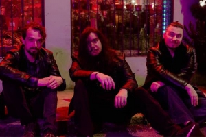 DISLAZE: POWER TRIO ACABA DE LAN&Ccedil;AR SEU MAIS NOVO V&Iacute;DEO DO SINGLE &ldquo;KADRIYA&rdquo;