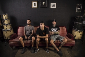 DEAD FISH DESVENDA &ldquo;PONTO CEGO&rdquo; NO PODCAST TUDO SOBRE O DISCO