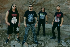 THRASHERS DO EMBRIO REGRAVAM PRIMEIRA M&Uacute;SICA DA CARREIRA