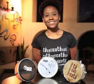 THALITA SANTOS, DIRETORA DE TAMBORIM DA VILA ISABEL, VEM A PORTO ALEGRE MINISTRAR WORKSHOP DIAS 08 E 09 DE JUNHO