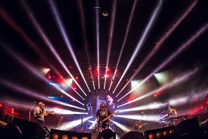 UMMAGUMMA THE BRAZILIAN PINK FLOYD VOLTA A PORTO ALEGRE DIA 9 DE JUNHO TRAZENDO NOVA TURNÊ
