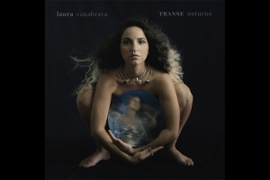 LAURA CANABRAVA CONVIDA A UM MERGULHO INTERNO EM NOVO &Aacute;LBUM