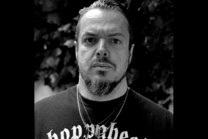 IGGOR CAVALERA APRESENTA CL&Aacute;SSICO &ldquo;ANTICHRIST&rdquo; NA S&Eacute;RIE BENEATH THE DRUMS