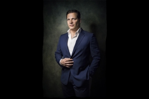 DANIEL BOAVENTURA APRESENTA NOVA TURN&Ecirc; E SHOW IN&Eacute;DITO VOZ & PIANO NO SAL&Atilde;O DE ATOS DA PUC