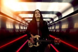 "INDESTRUT&Iacute;VEL" &Eacute; A NOVA M&Uacute;SICA DO VOCALISTA E COMPOSITOR RADICADO EM BRAS&Iacute;LIA - DF CEZAR DEGRAF