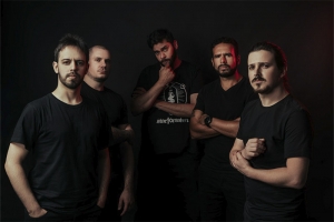 STARFORSAKEN DESPONTA COMO PROMESSA DO HEAVY METAL NO BRASIL