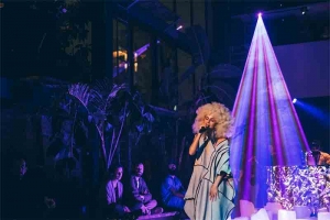 LUIZA LIAN APRESENTA SHOW IMERSIVO NO INSTITUTO LING DIA 19 DE FEVEREIRO