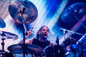 TAYLOR HAWKINS  - BATERISTA FALECEU AOS 50 ANOS DE IDADE EM BOGOT&Aacute; NA COL&Ocirc;MBIA