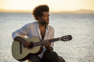 REI MAGRO PRODU&Ccedil;&Otilde;ES APRESENTA: EDU MEIRELLES E BANDA - 21 ABRIL - "OCIDENTE AC&Uacute;STICO"
