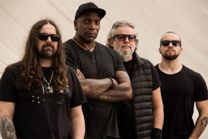 SEPULTURA, DIA 19 DE AGOSTO, NO TEATRO DO BOURBON COUNTRY