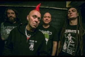 THE EXPLOITED: LENDA DO PUNK/HARDCORE MUNDIAL SE APRESENTA EM CURITIBA