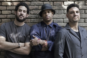 TEATRO DO SESI RECEBE NESTA QUINTA-FEIRA NOITE DE JAZZ COM SHOWS DO CUBANO ROBERTO FONSECA, DA DINAMARQUESA IDA NIELSEN E DO GA&Uacute;CHO CLE&Ocirc;MENES JUNIOR