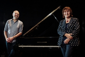 OBRA DE BEETHOVEN, SCHUBERT, SCHUMANN E BRAHMS EM RECITAL COMENTADO NO INSTITUTO LING DIA 31/8