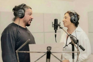 PROJETO OBRAS COMENTADAS DISCUTE O &Aacute;LBUM FRUTA GOGOIA, GRAVADO PARA HOMENAGEAR GAL COSTA