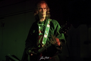 CELSO &ldquo;KIM&rdquo; VECCHIONE UM DOS FUNDADORES DA BANDA MADE IN BRAZIL MORRE AOS 74 ANOS